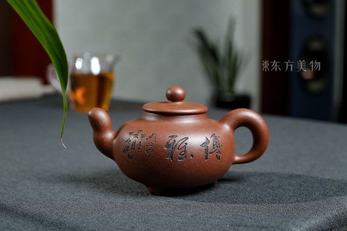 何葉紫砂藝術(shù)丨潤(rùn)鼎壺 道洪風(fēng)