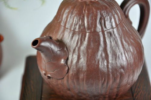 靜說(shuō)紫砂丨端莊高雅的藝術(shù)風(fēng)格 王小龍