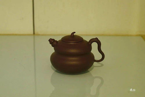 婉麗芬芳 曹婉芬師徒紫砂藝術作品賞析