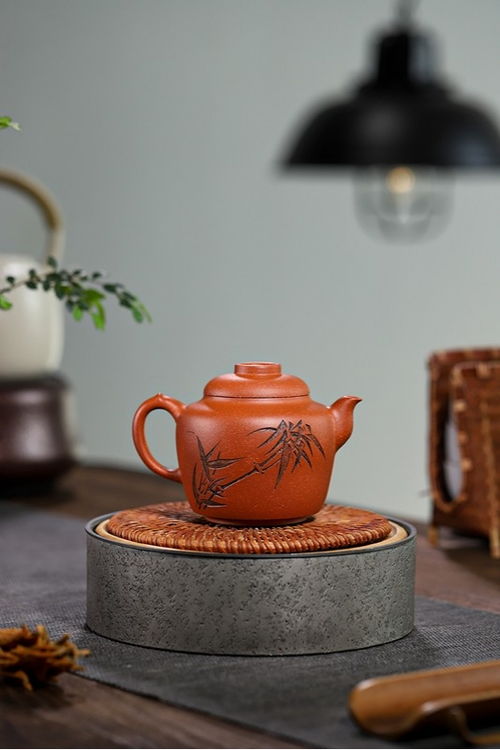 鄉村振興工藝美術師陸婕婕 一把土捏出萬千形態