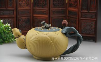 荷塘情趣 工藝美術師尹紅芬的宜興思源茗陶紫砂藝術